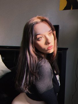 Paige93 from Ontario,Canada